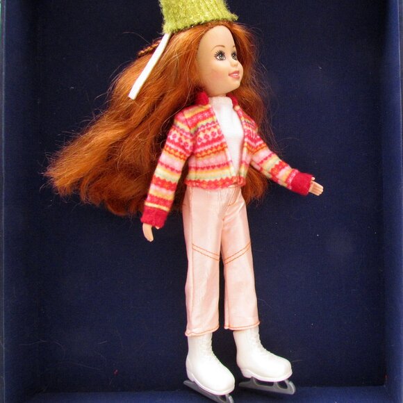 WEE 3 FRIENDS SKATING OUTFIT: WHITE ICE SKATES, COZY JACKET, PANTS, HAT, SO CUTE - Picture 7 of 8